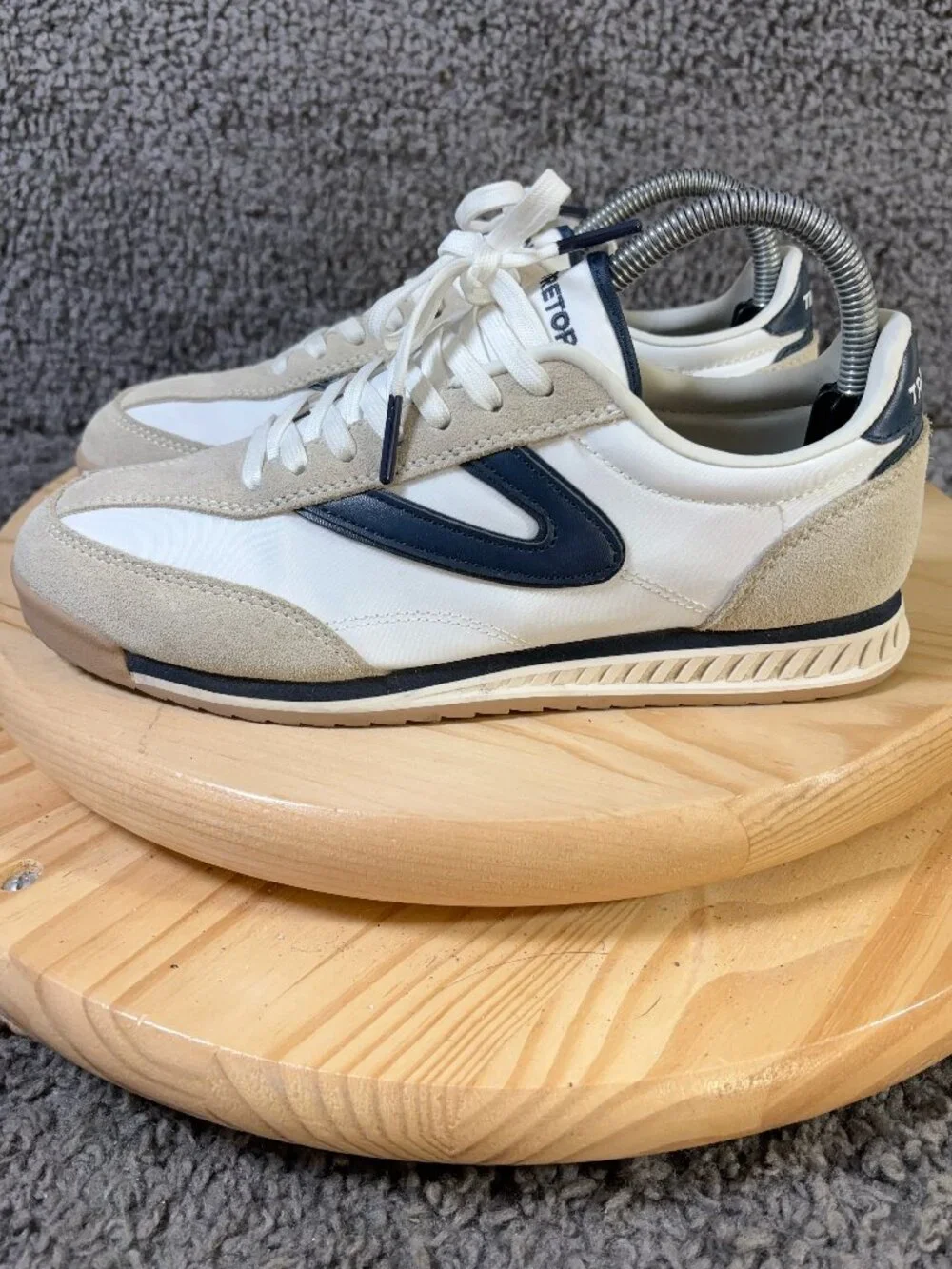 Tretorn Kristine Sneaker Womens Size 8 Suede Nylon White Cream Blue Low Top Shoe